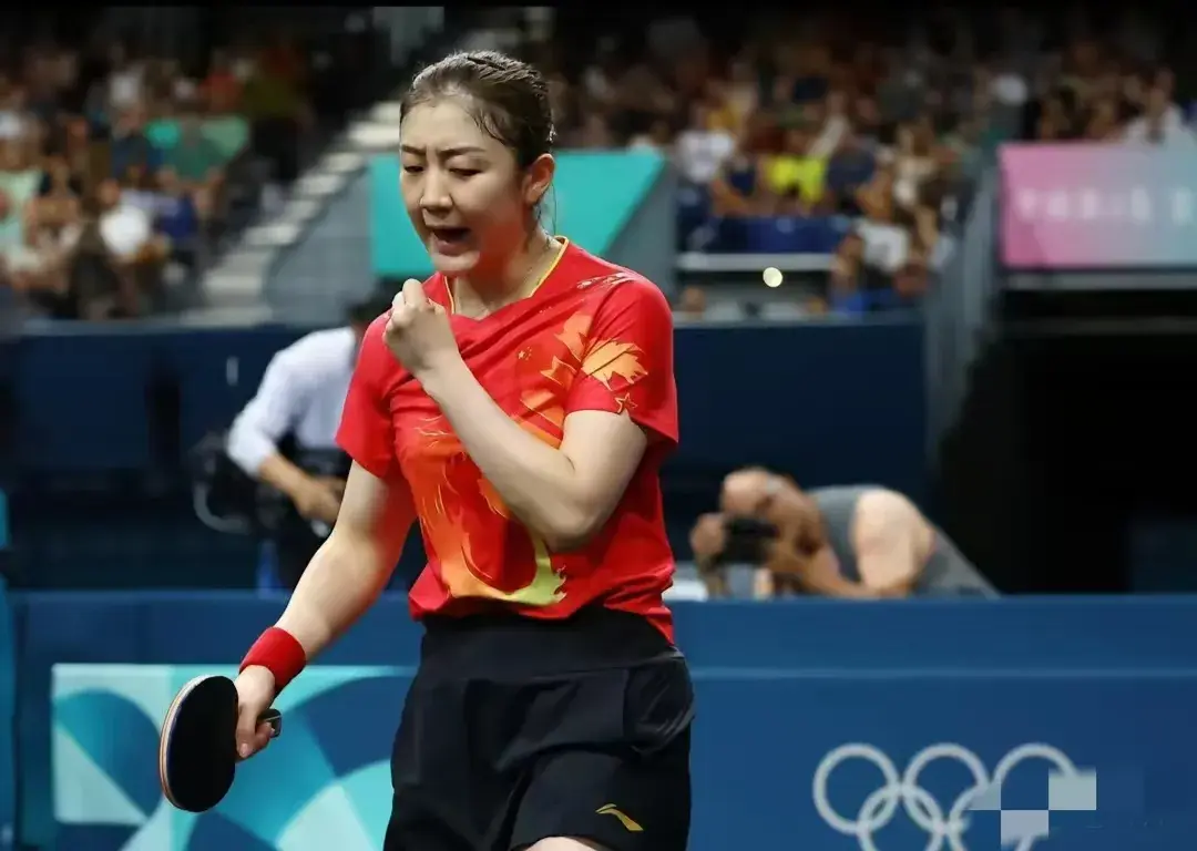 陈梦闪耀赛场，孙颖莎教练寄语未来：精彩对决，共筑国乒荣耀-孙颖莎陈梦乒超