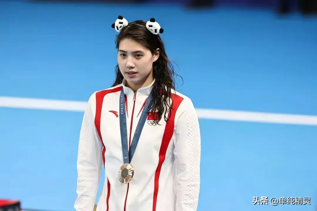 1银5铜！如此努力的张雨霏得不到世人尊重！世界欠她一个郑重道歉-张雨霏已获几块金牌