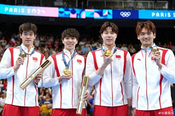 潘展乐：冠军是我们的，不满意的应该是别人-潘展云个人简历