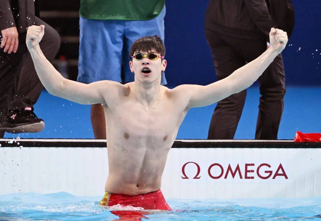 潘展乐霸气回应：冠军是我们，不满意的应该是别人-潘展云个人简历