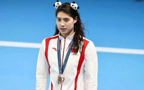 "六枚奖牌背后，张雨霏的甜蜜小愿望：恋爱、上学、旅行！"-张雨霏的四枚奖牌