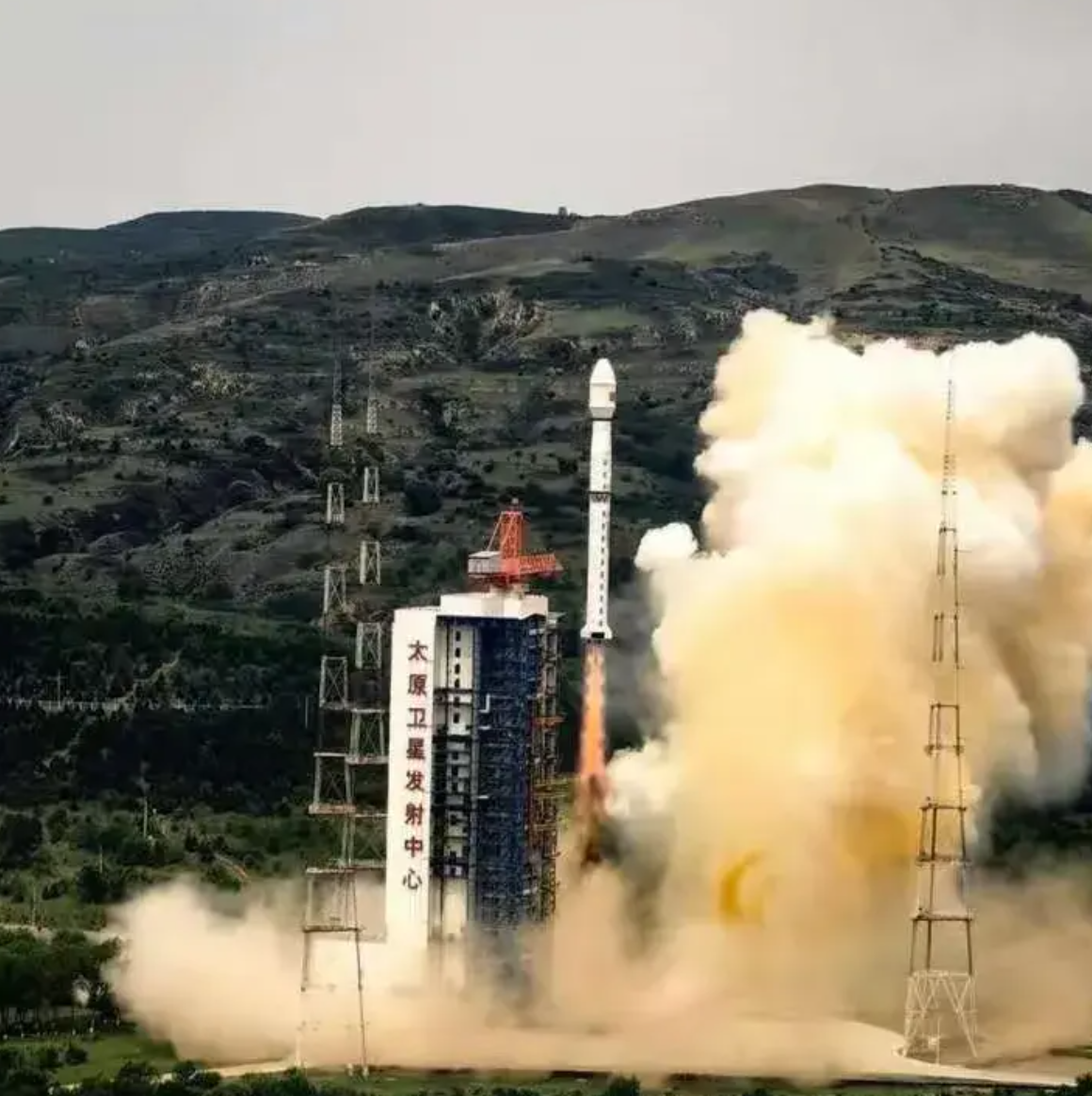 只剩1天,中国“星链”将在太原起航,共计1.4万颗星,很紧迫-星链网络在中国能用吗