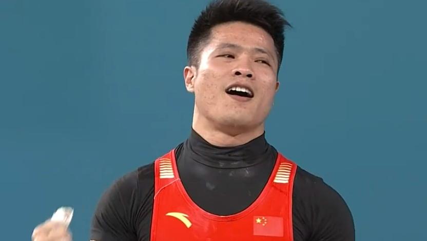 中国队第23金！李发彬两次失败，仍破奥运纪录卫冕，对手放弃冲金-李发彬破纪录夺金