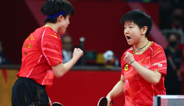 奥运乒乓球:团体赛首位世界亚军出局,王曼昱连轰3-0,日乒大胜-国乒奥运冠军王曼昱返回家乡是哪一年