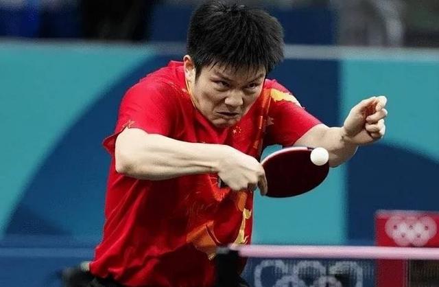 笑麻了！马龙看樊振东比赛这反应简直在演我，龙：急需！救心丸！-马龙樊振东比赛视频2021