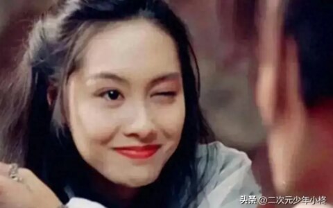 52岁朱茵近照曝光！淡妆出镜大胆自信，脸上皱纹让人感慨岁月无情-朱茵如今