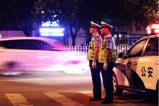 齐齐哈尔铁路公安处夏夜治安巡查宣防行动显成效-齐齐哈尔铁路公安处处长什么级别