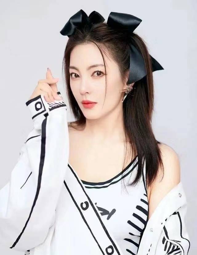 张雨绮疑似新恋情曝光,获网友支持和祝福!-张雨绮恋情曝光