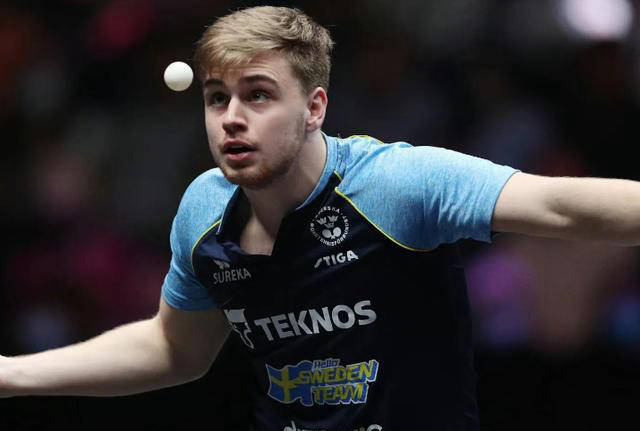 中国男乒战胜瑞典夺得奥运男团冠军，樊振东赛后总结王楚钦的表现-奥运中国男子乒乓