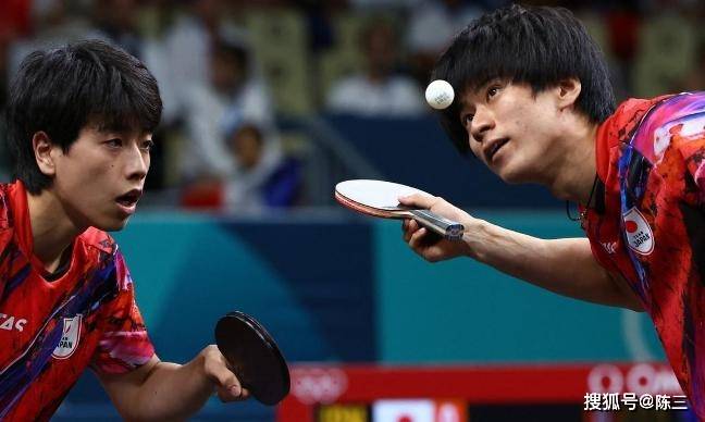 张本智和决胜局10-12惜败！父亲当场黑脸，勒布伦大逆转3-2翻盘-张本智和总决赛夺冠