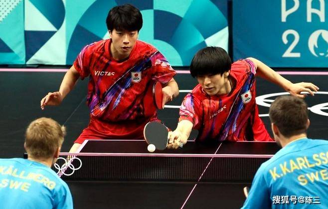 张本智和决胜局10-12惜败！父亲当场黑脸，勒布伦大逆转3-2翻盘-张本智和总决赛夺冠