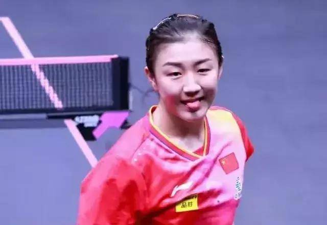 陈梦王曼昱陷入奥运女单漩涡中不能自拔,孙颖莎置身事外逍遥自在-陈梦王曼昱奥运双打夺冠视频