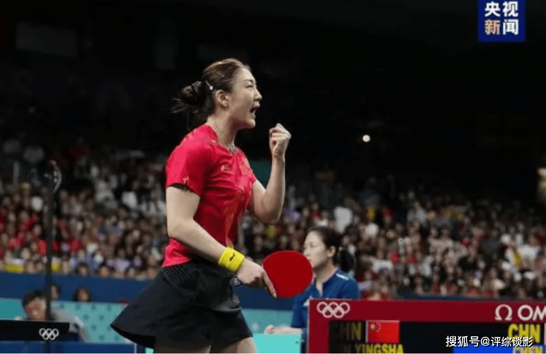 原创            抢风头？陈梦奥运会夺金，黄晓明连上3个热搜引争议！-奥运冠军陈梦和黄晓明