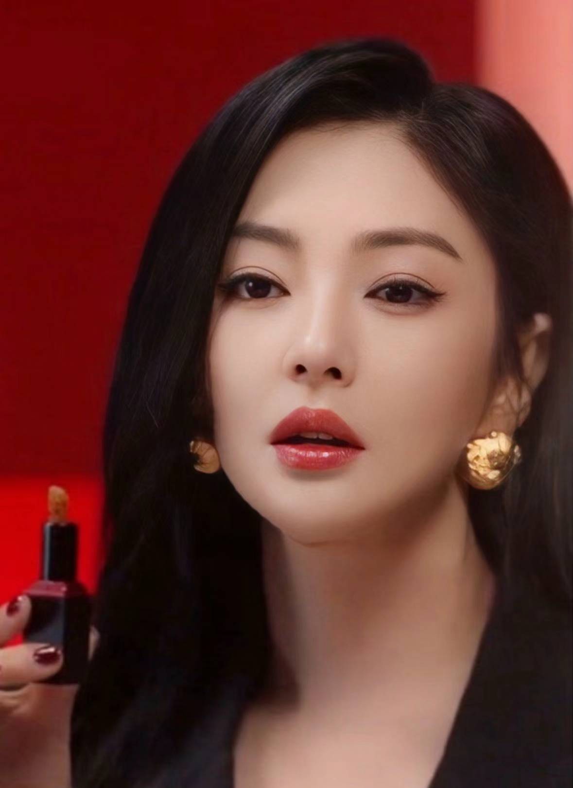 张雨绮疑似新恋情曝光,获网友支持和祝福!-张雨绮恋情曝光