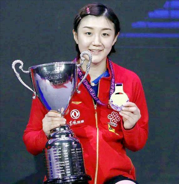 恭喜陈梦!与5位奥运冠军一起获得奖励,为国争光得到社会认可-陈梦奥运单打冠军
