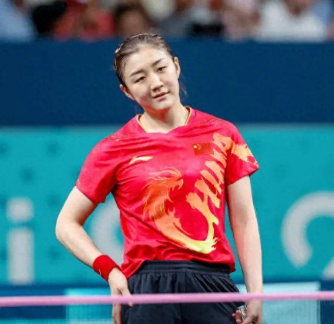 影帝黄晓明激动狂呼！表妹陈梦巴黎奥运夺金，网友直呼“在一起”-陈梦