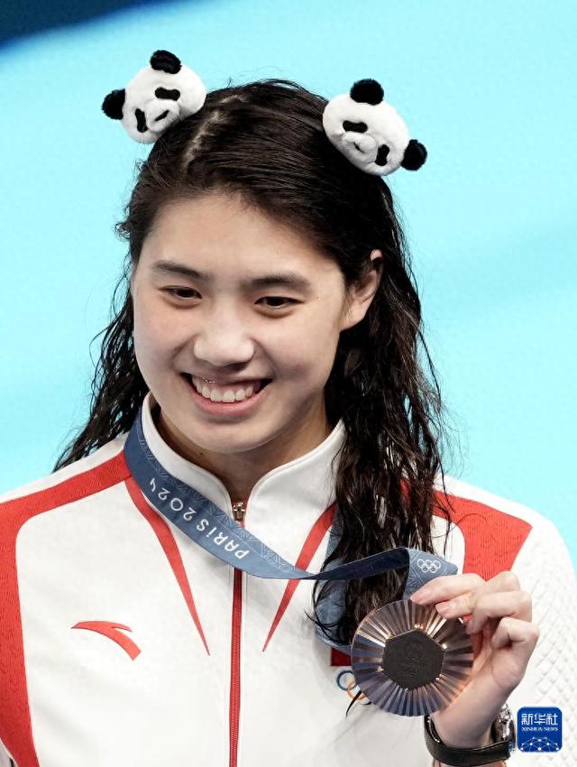 恭喜！盼盼代言人张雨霏斩获6枚奖牌，巴黎奥运完美收官-盼盼食品的代言人