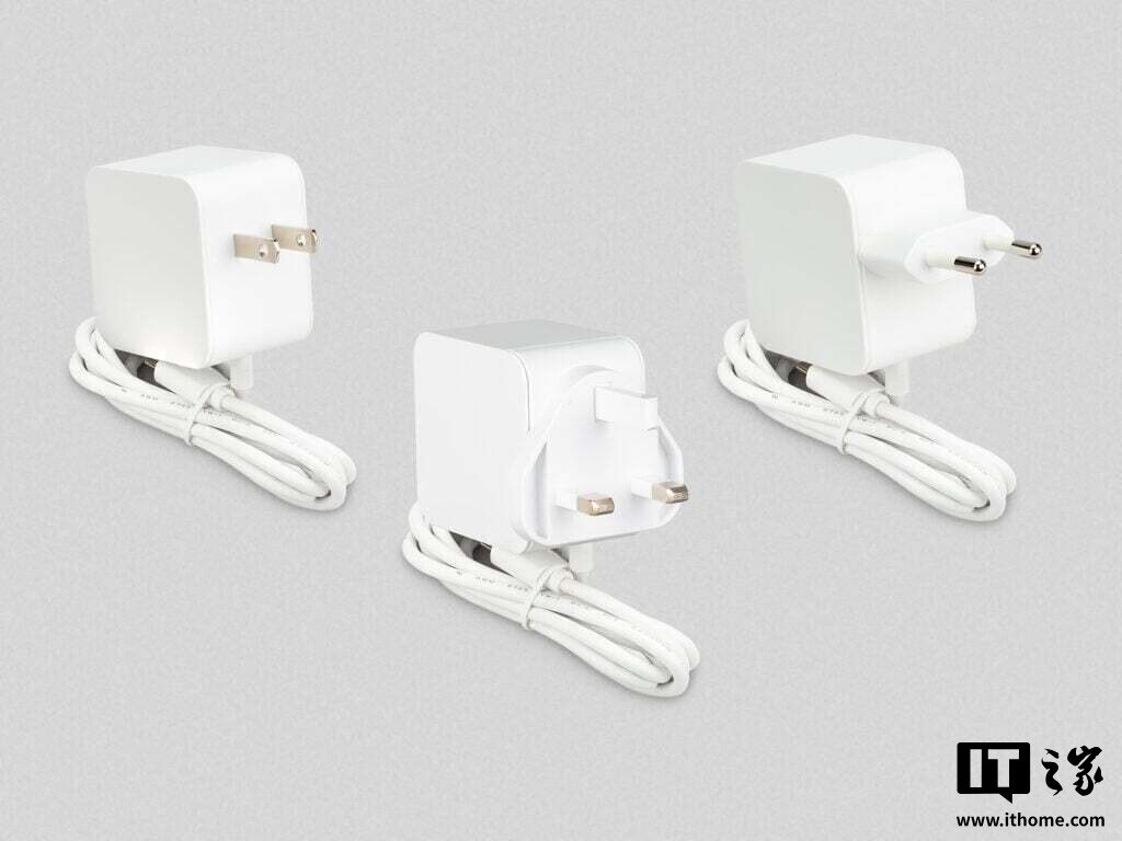 树莓派发布新款 45W USB-C 电源适配器:售价 15 美元,宽电压设计