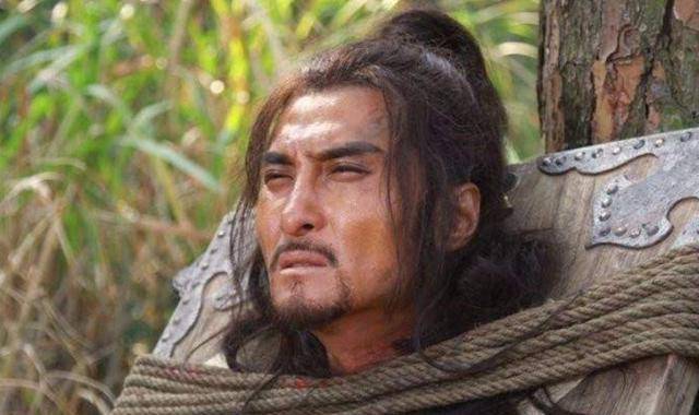 “马上林冲，马下武松”，后面还有一句，为什么说书人却故意不提