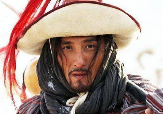 “马上林冲，马下武松”，后面还有一句，为什么说书人却故意不提