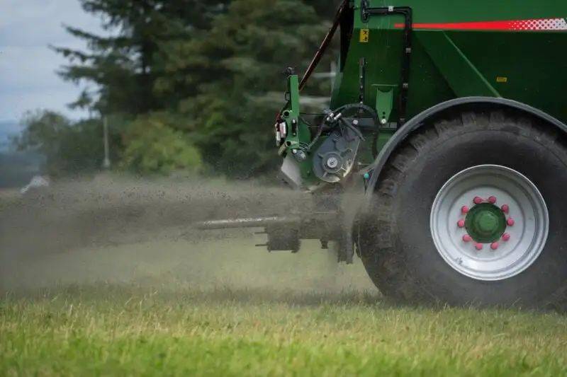 树莓派5 16GB 发售！什么？树莓派居然有碳排放服务？