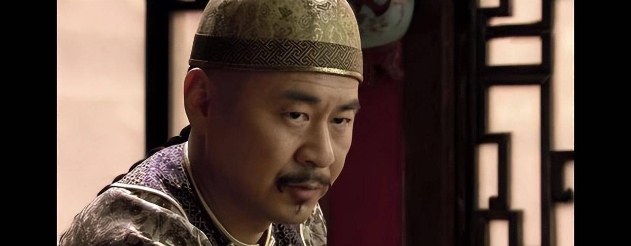 步步惊心：看到同样被姐夫垂涎的玉娆，才懂若曦爱上八哥有多正常